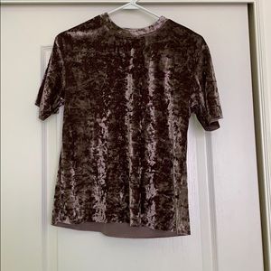 NEVER BEEN WORN Crushed velvet t-shirt